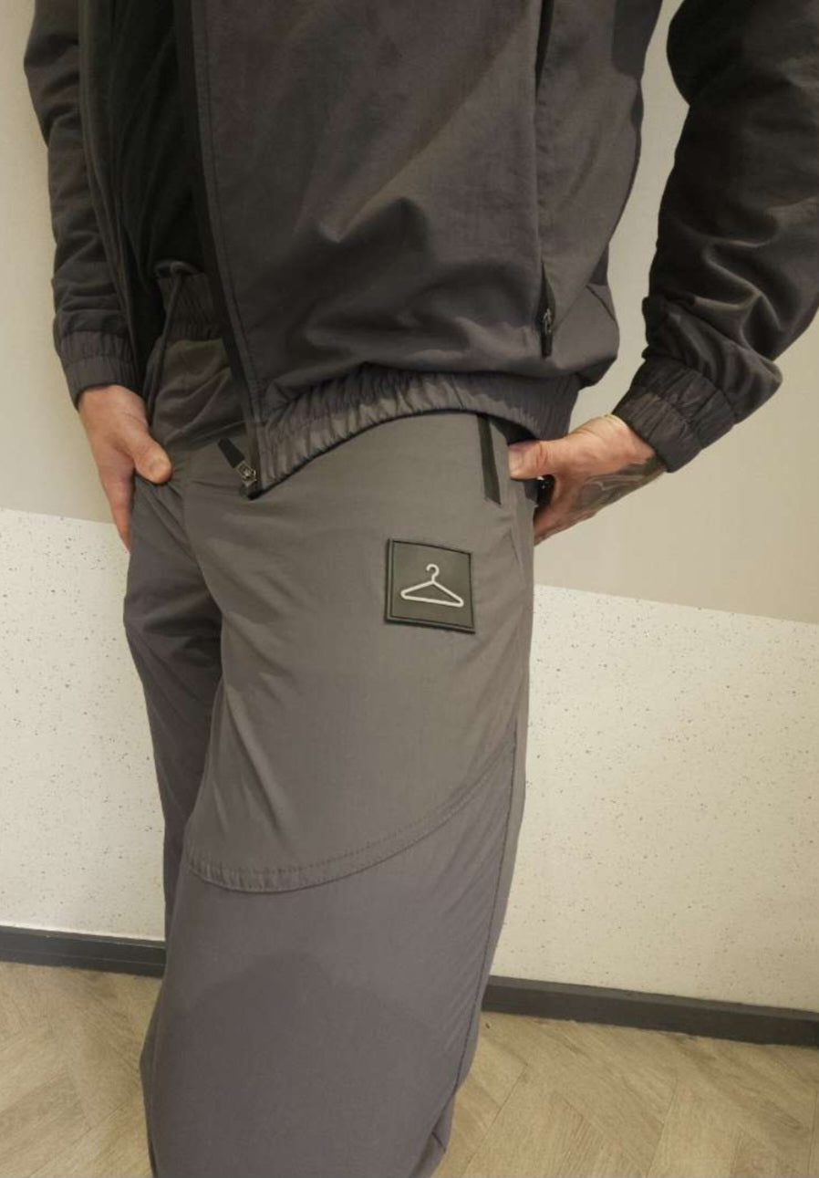 CW13 Shadowline Tracksuit- Grey